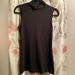 Express, sleeveless turtleneck with back cutout, Size M
